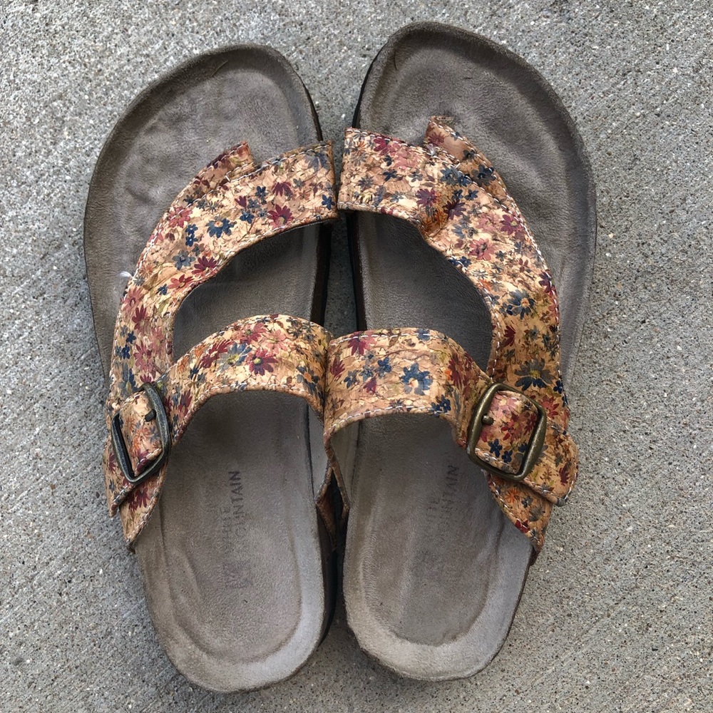WHITE MOUNTAIN | Floral Sandals
